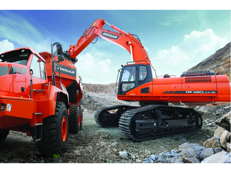 Экскаватор DX490LC-7M
